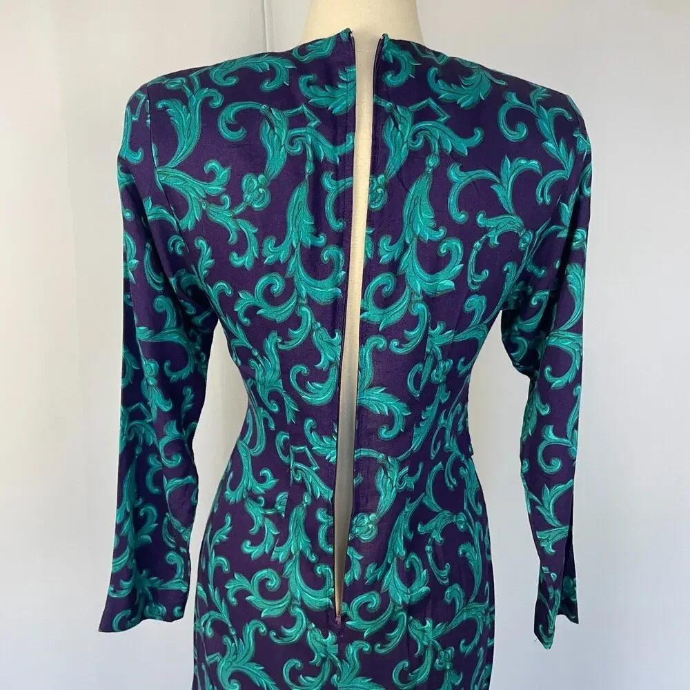 Vintage dress purple
